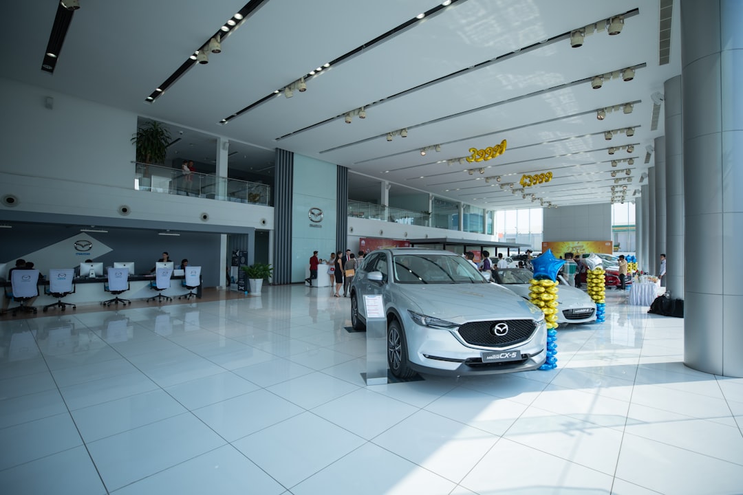 Photo Car dealership